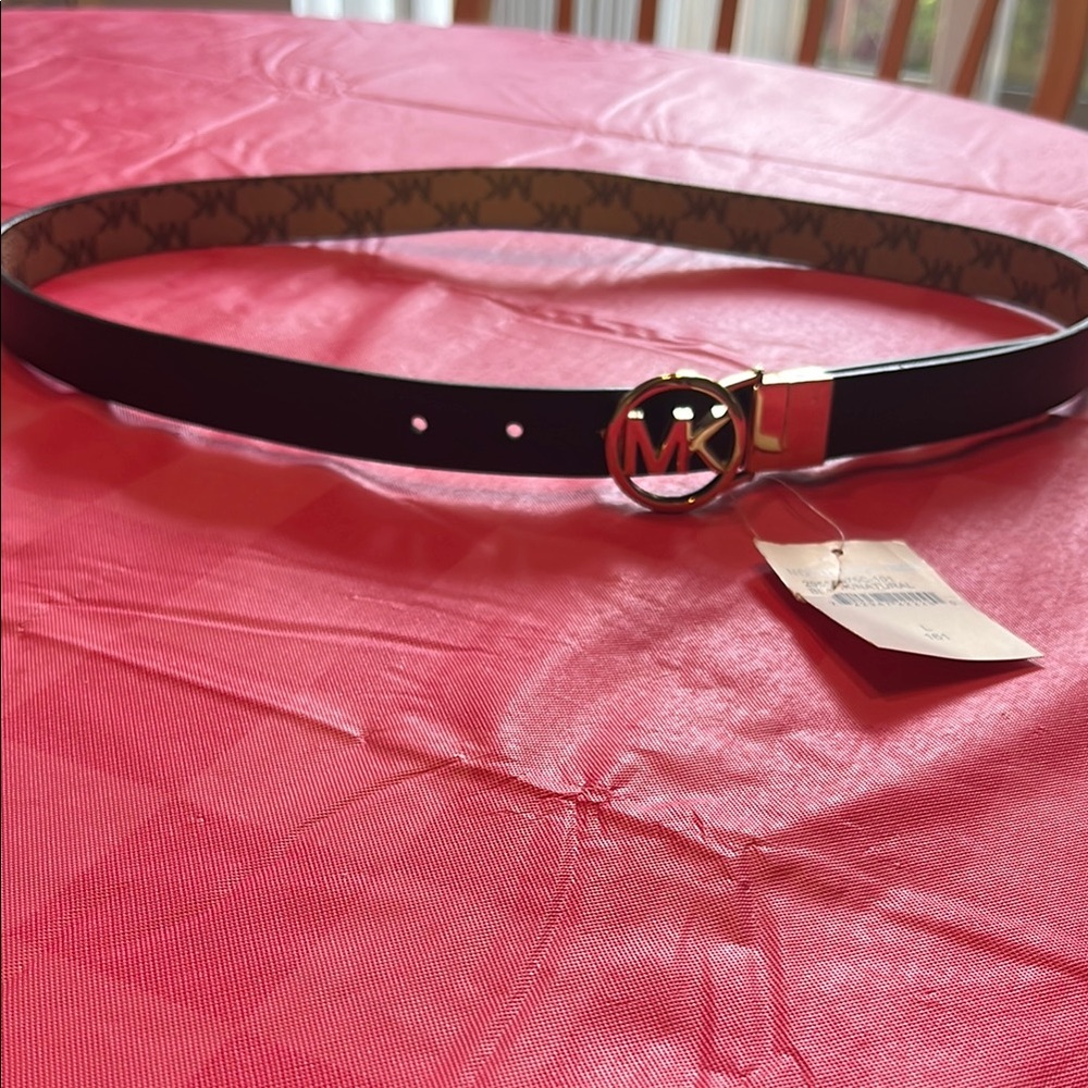 Reversible Black/Natural Michael Kors Belt with Gold Buckle *BNWT*